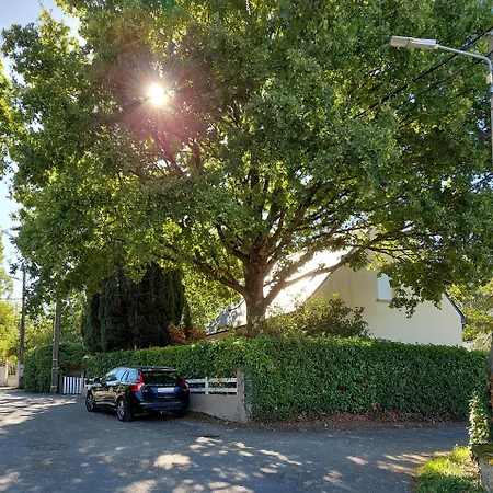 Bed & Breakfast Cozy Lit Queensize Avec Salle De Bain Et Wc Prives La Chapelle-Sur-Erdre